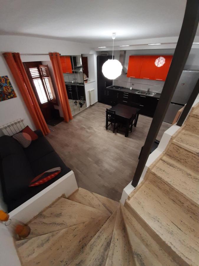 Casa Degli Artisti San Lorenzo Mezzojuso ภายนอก รูปภาพ